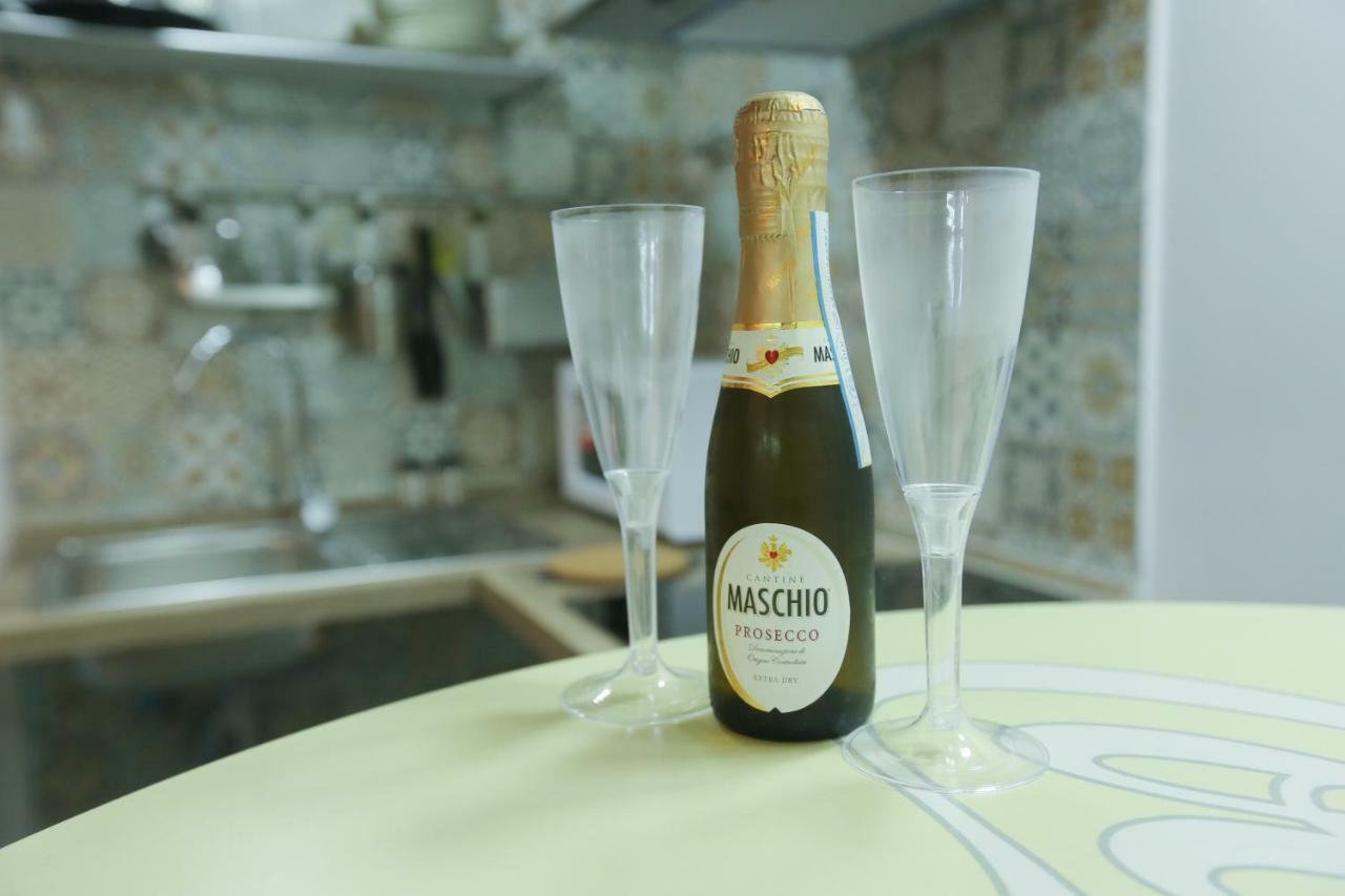 Santa Chiara Maison 나폴리 외부 사진